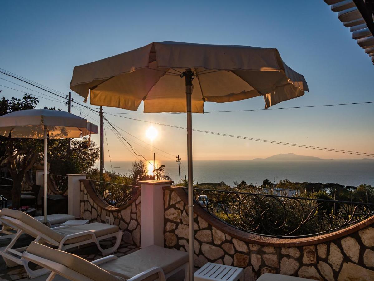 Casa Astra Bed and Breakfast Anacapri  Exteriör bild