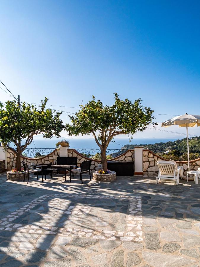 Casa Astra Bed and Breakfast Anacapri  Exteriör bild