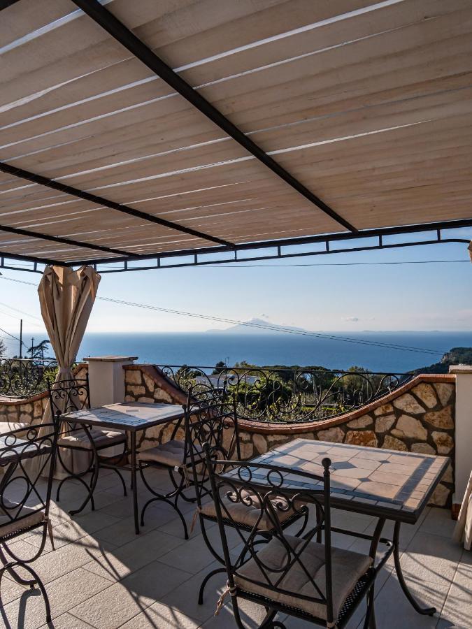 Casa Astra Bed and Breakfast Anacapri  Exteriör bild