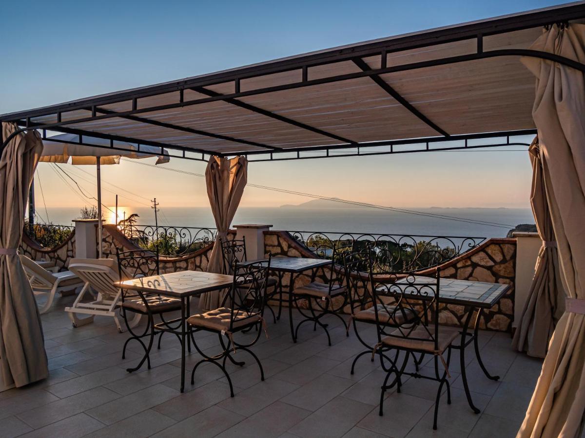 Casa Astra Bed and Breakfast Anacapri  Exteriör bild