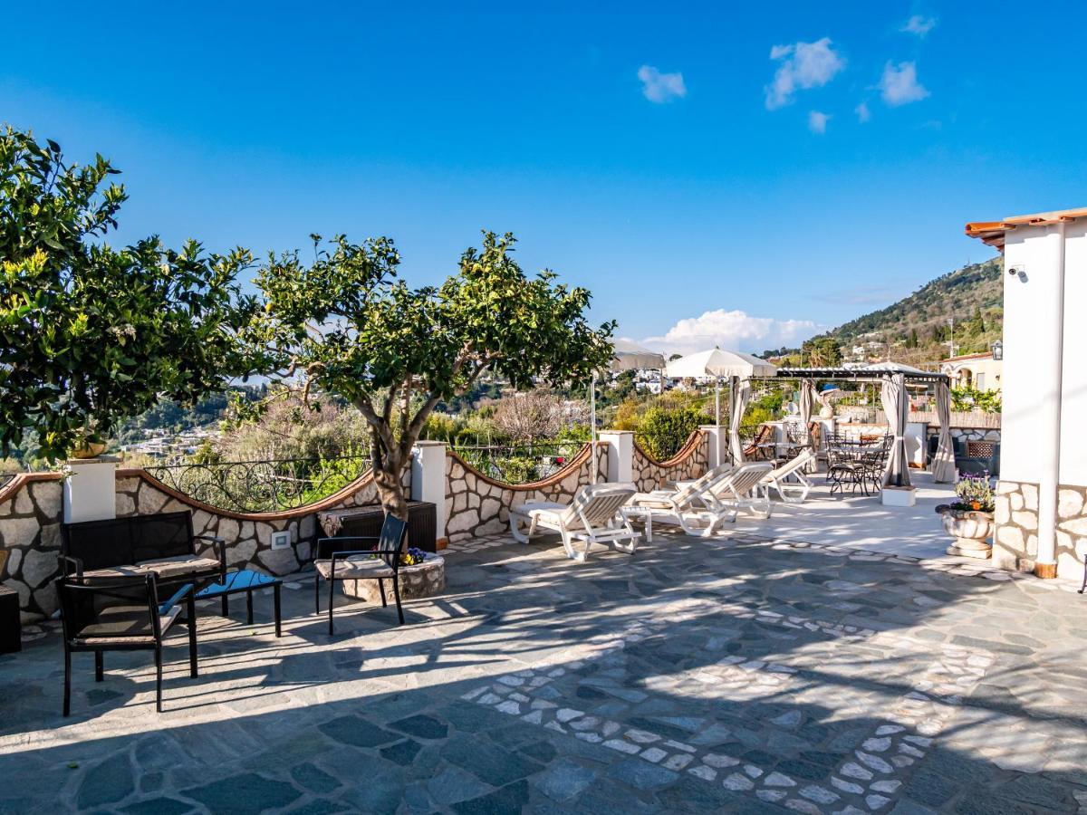 Casa Astra Bed and Breakfast Anacapri  Exteriör bild