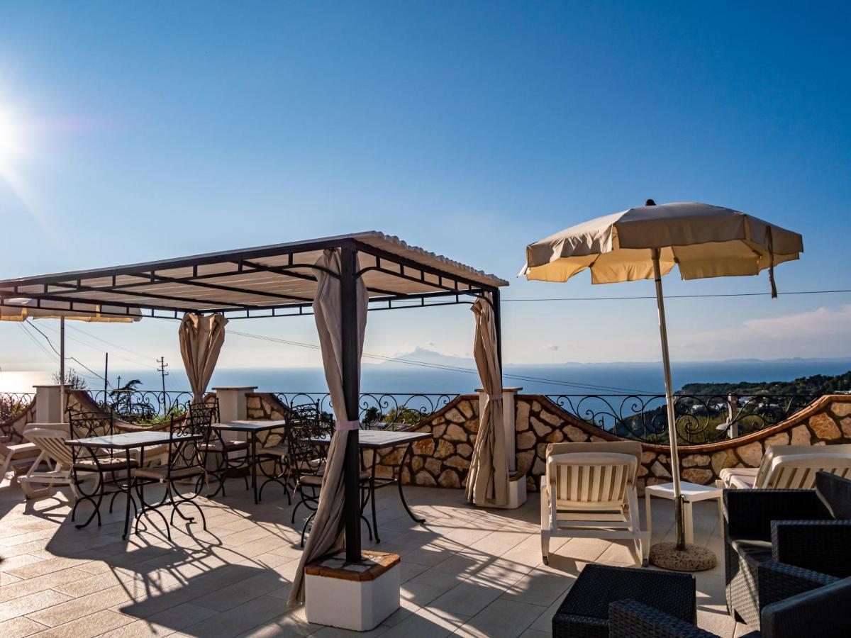 Casa Astra Bed and Breakfast Anacapri  Exteriör bild