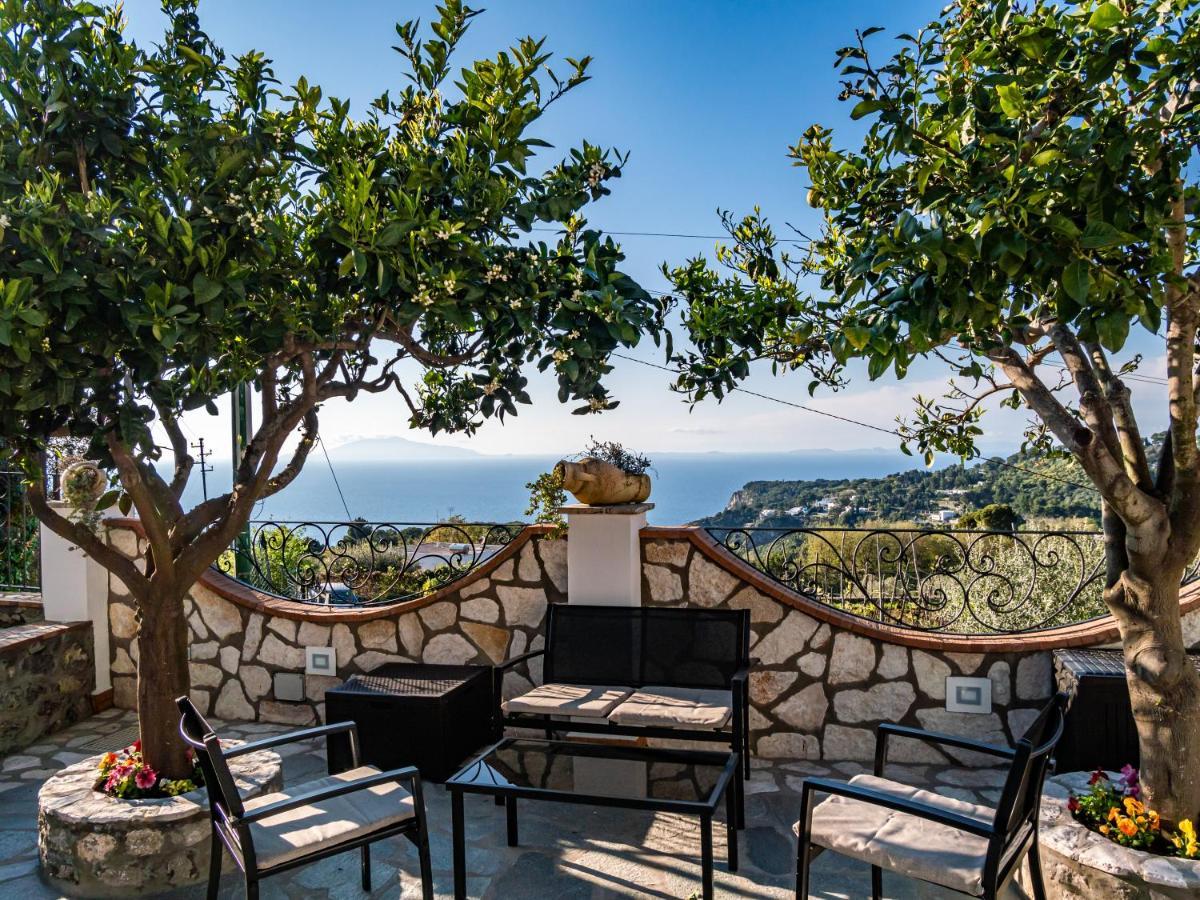 Casa Astra Bed and Breakfast Anacapri  Exteriör bild