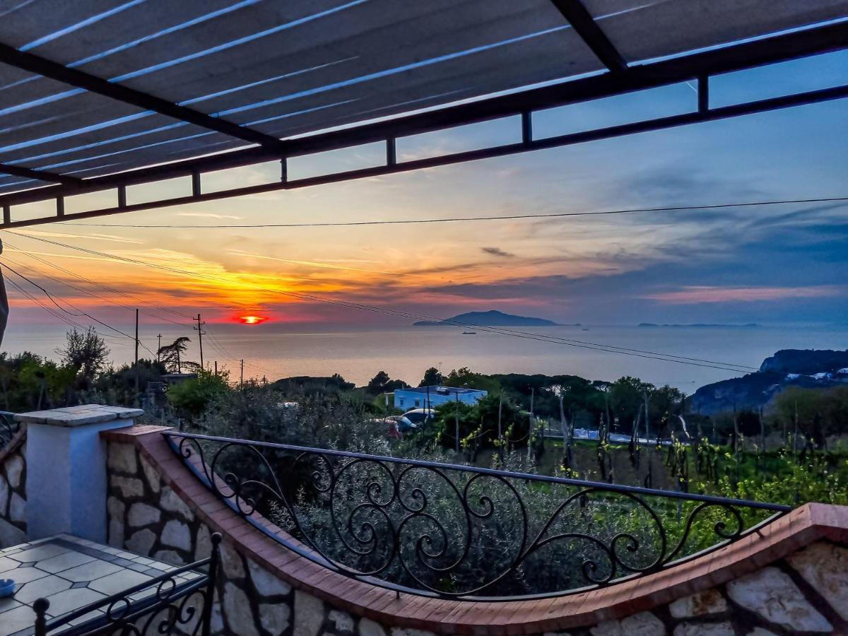 Casa Astra Bed and Breakfast Anacapri  Exteriör bild